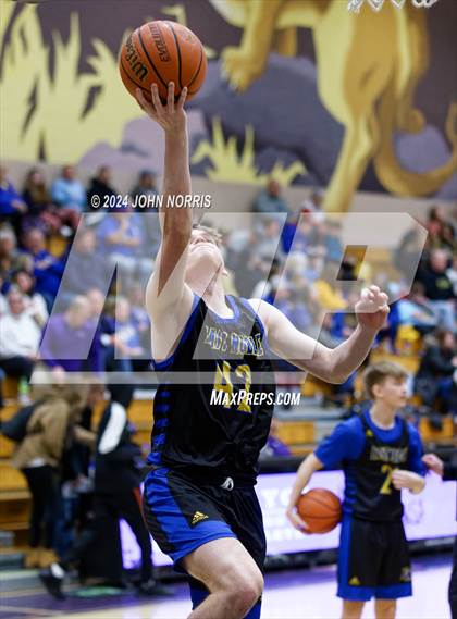Thumbnail 3 in East Noble @ Leo photogallery.
