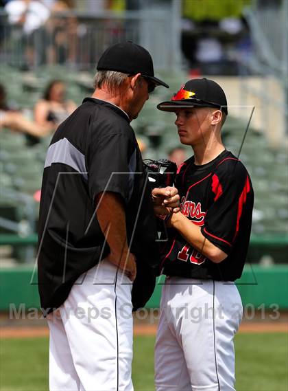 Thumbnail 3 in Lincoln vs. Jesuit (Banner Island Classic) photogallery.