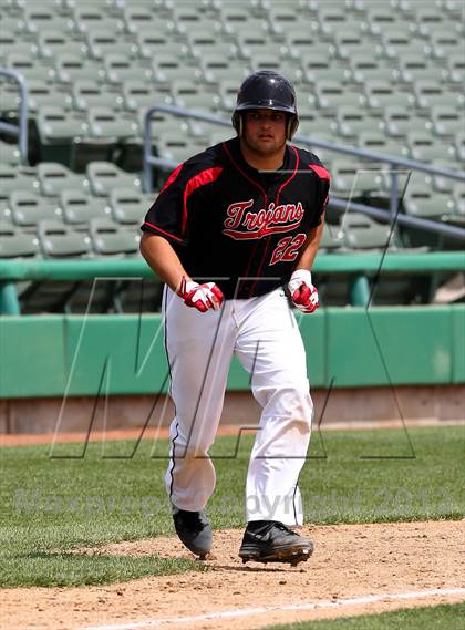 Thumbnail 2 in Lincoln vs. Jesuit (Banner Island Classic) photogallery.