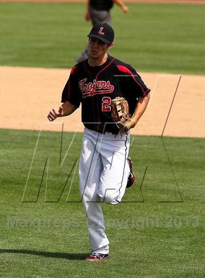 Thumbnail 1 in Lincoln vs. Jesuit (Banner Island Classic) photogallery.