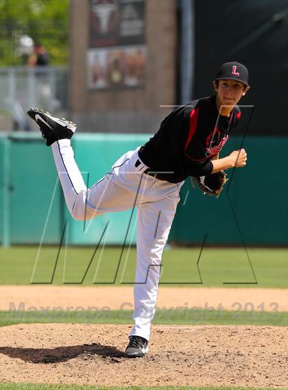 Thumbnail 1 in Lincoln vs. Jesuit (Banner Island Classic) photogallery.