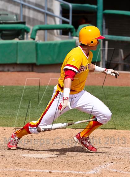 Thumbnail 1 in Lincoln vs. Jesuit (Banner Island Classic) photogallery.