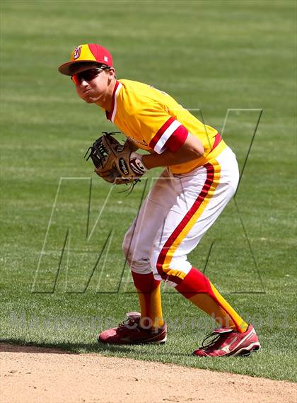 Thumbnail 3 in Lincoln vs. Jesuit (Banner Island Classic) photogallery.