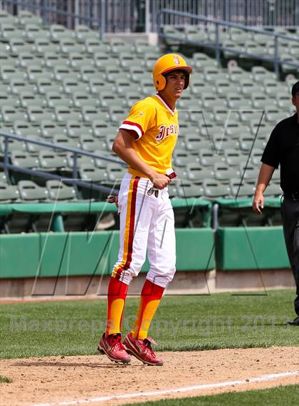 Thumbnail 3 in Lincoln vs. Jesuit (Banner Island Classic) photogallery.