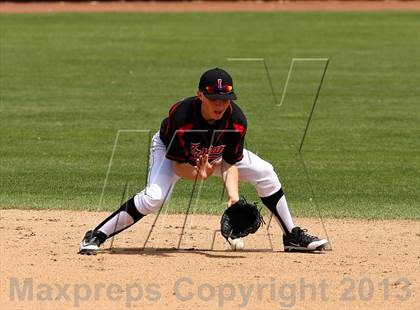 Thumbnail 2 in Lincoln vs. Jesuit (Banner Island Classic) photogallery.