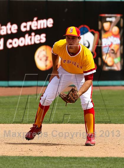 Thumbnail 1 in Lincoln vs. Jesuit (Banner Island Classic) photogallery.
