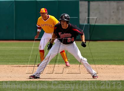 Thumbnail 3 in Lincoln vs. Jesuit (Banner Island Classic) photogallery.