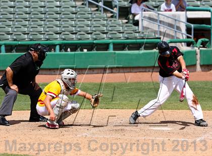 Thumbnail 2 in Lincoln vs. Jesuit (Banner Island Classic) photogallery.