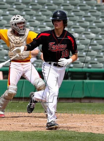 Thumbnail 1 in Lincoln vs. Jesuit (Banner Island Classic) photogallery.