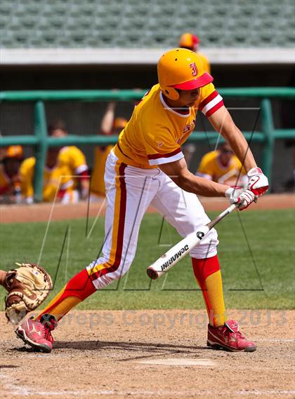 Thumbnail 1 in Lincoln vs. Jesuit (Banner Island Classic) photogallery.