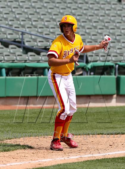 Thumbnail 2 in Lincoln vs. Jesuit (Banner Island Classic) photogallery.