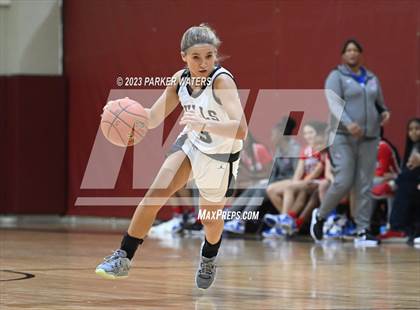 Thumbnail 2 in Parrish Community vs. John Curtis Christian (Allstate Sugar Bowl National Prep Classic) photogallery.