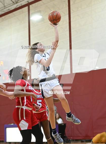 Thumbnail 3 in Parrish Community vs. John Curtis Christian (Allstate Sugar Bowl National Prep Classic) photogallery.