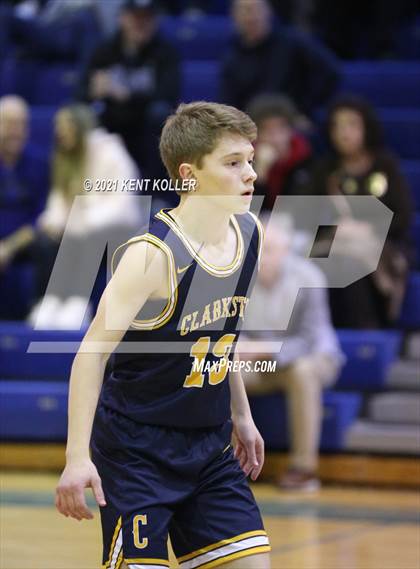 Thumbnail 1 in Clarkston @ Utica Eisenhower photogallery.