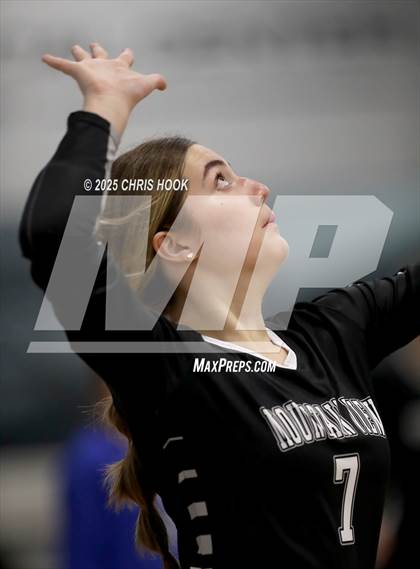 Thumbnail 1 in Mountain View vs. Tanque Verde (Lancer Invitational) photogallery.