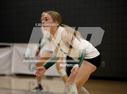 Thumbnail 1 in Mountain View vs. Tanque Verde (Lancer Invitational) photogallery.