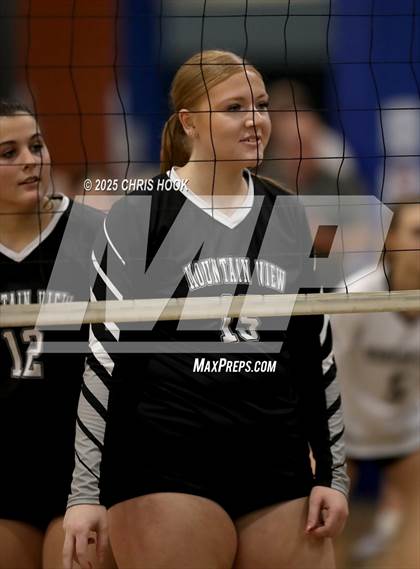 Thumbnail 3 in Mountain View vs. Tanque Verde (Lancer Invitational) photogallery.