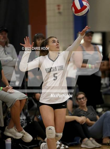 Thumbnail 3 in Mountain View vs. Tanque Verde (Lancer Invitational) photogallery.
