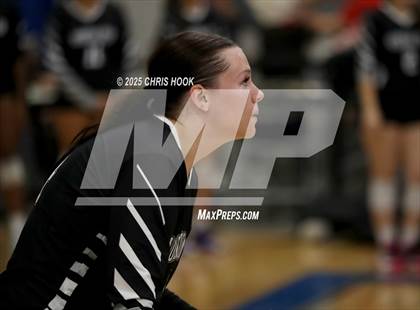 Thumbnail 1 in Mountain View vs. Tanque Verde (Lancer Invitational) photogallery.