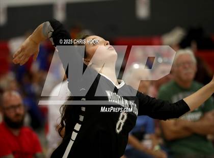 Thumbnail 3 in Mountain View vs. Tanque Verde (Lancer Invitational) photogallery.