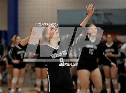 Thumbnail 1 in Mountain View vs. Tanque Verde (Lancer Invitational) photogallery.