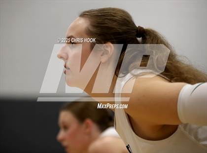 Thumbnail 1 in Mountain View vs. Tanque Verde (Lancer Invitational) photogallery.