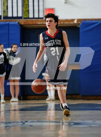 Thumbnail 2 in New Hyde Park Memorial vs Rockville Centre South Side photogallery.