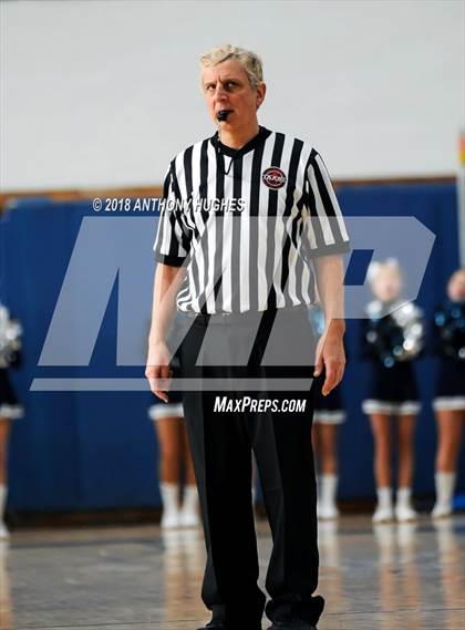 Thumbnail 1 in New Hyde Park Memorial vs Rockville Centre South Side photogallery.