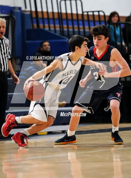 Thumbnail 2 in New Hyde Park Memorial vs Rockville Centre South Side photogallery.