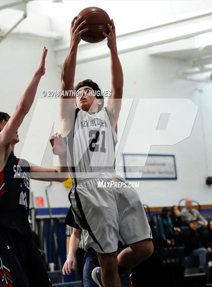 Thumbnail 2 in New Hyde Park Memorial vs Rockville Centre South Side photogallery.