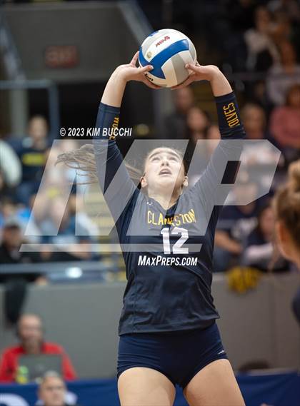 Thumbnail 3 in Clarkston vs. Mercy (MHSAA Division 1 Semifinal) photogallery.