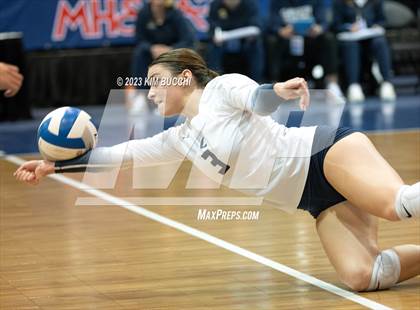 Thumbnail 1 in Clarkston vs. Mercy (MHSAA Division 1 Semifinal) photogallery.