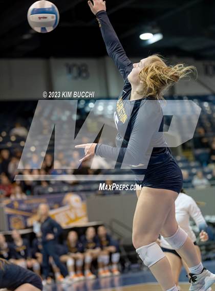 Thumbnail 3 in Clarkston vs. Mercy (MHSAA Division 1 Semifinal) photogallery.