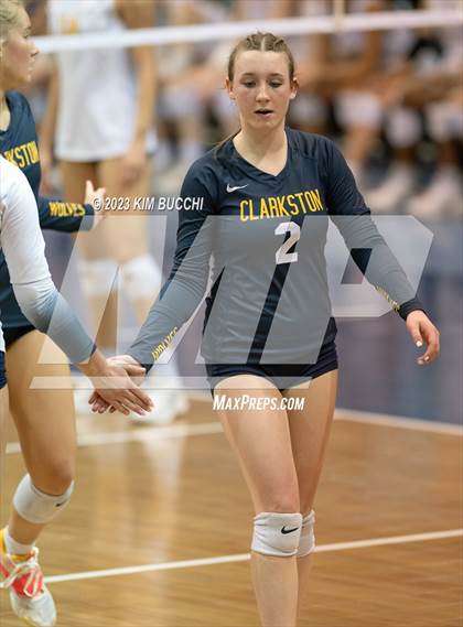 Thumbnail 3 in Clarkston vs. Mercy (MHSAA Division 1 Semifinal) photogallery.