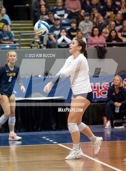 Thumbnail 3 in Clarkston vs. Mercy (MHSAA Division 1 Semifinal) photogallery.