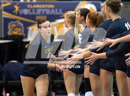 Thumbnail 2 in Clarkston vs. Mercy (MHSAA Division 1 Semifinal) photogallery.