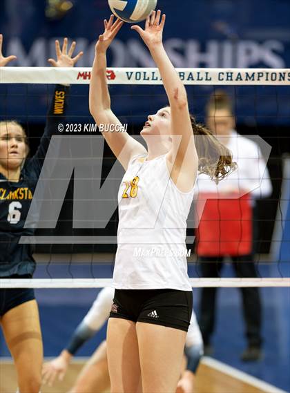 Thumbnail 3 in Clarkston vs. Mercy (MHSAA Division 1 Semifinal) photogallery.