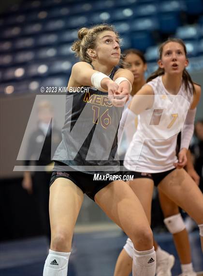 Thumbnail 3 in Clarkston vs. Mercy (MHSAA Division 1 Semifinal) photogallery.
