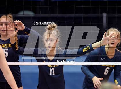 Thumbnail 1 in Clarkston vs. Mercy (MHSAA Division 1 Semifinal) photogallery.