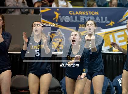 Thumbnail 1 in Clarkston vs. Mercy (MHSAA Division 1 Semifinal) photogallery.