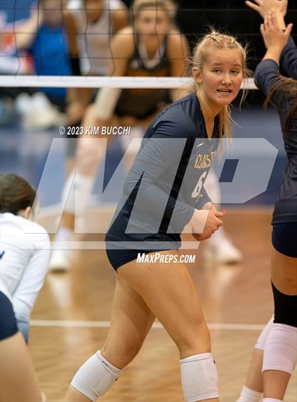 Thumbnail 3 in Clarkston vs. Mercy (MHSAA Division 1 Semifinal) photogallery.