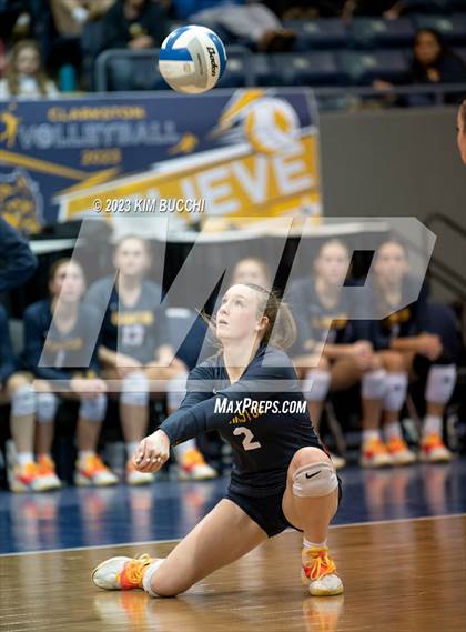 Thumbnail 2 in Clarkston vs. Mercy (MHSAA Division 1 Semifinal) photogallery.