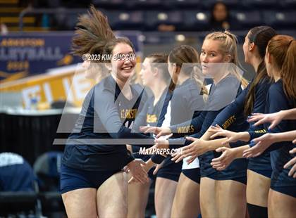 Thumbnail 2 in Clarkston vs. Mercy (MHSAA Division 1 Semifinal) photogallery.