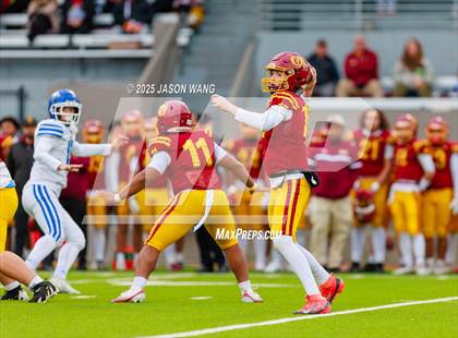 Thumbnail 1 in Sedro-Woolley @ O'Dea (WIAA 3A Quarterfinal) photogallery.