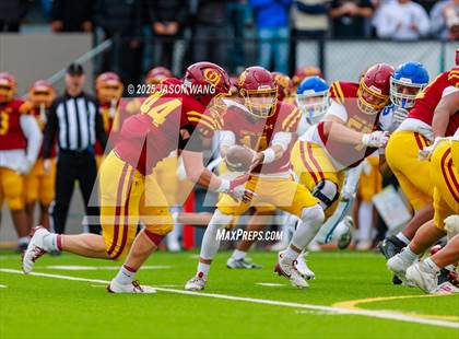 Thumbnail 2 in Sedro-Woolley @ O'Dea (WIAA 3A Quarterfinal) photogallery.