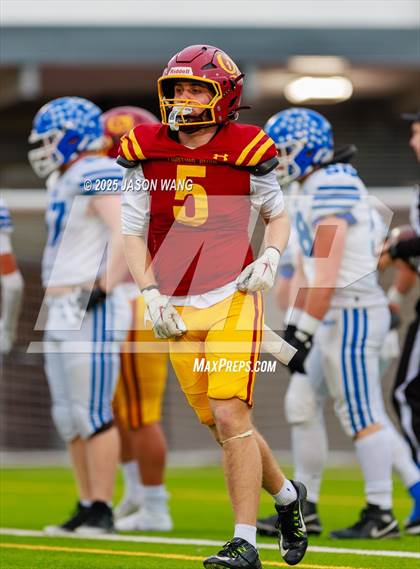Thumbnail 3 in Sedro-Woolley @ O'Dea (WIAA 3A Quarterfinal) photogallery.