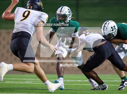Thumbnail 1 in Crandall @ Poteet photogallery.