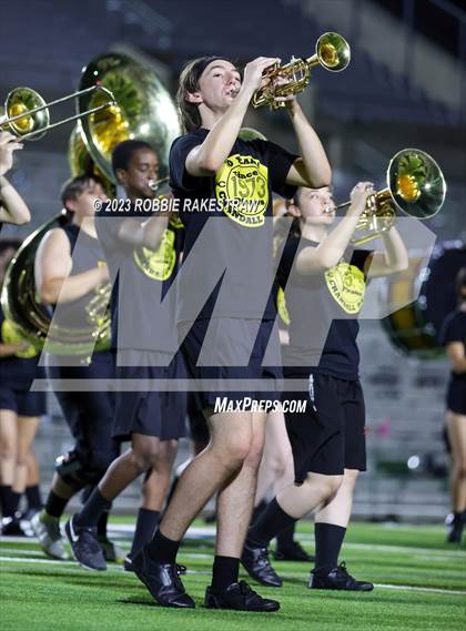 Thumbnail 1 in Crandall @ Poteet photogallery.