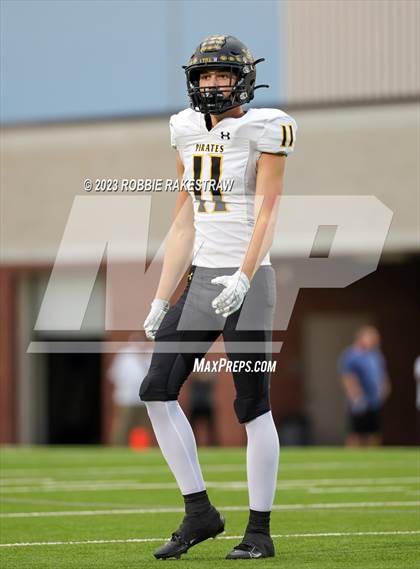 Thumbnail 2 in Crandall @ Poteet photogallery.