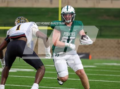 Thumbnail 2 in Crandall @ Poteet photogallery.
